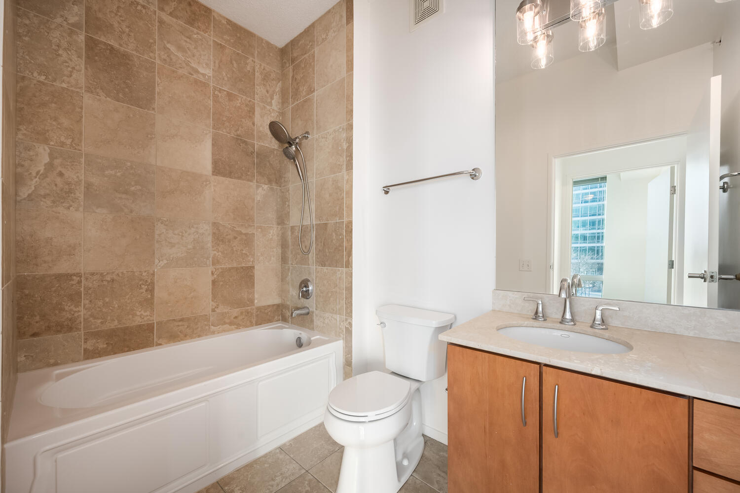 9725 Woods Drive Unit: 305