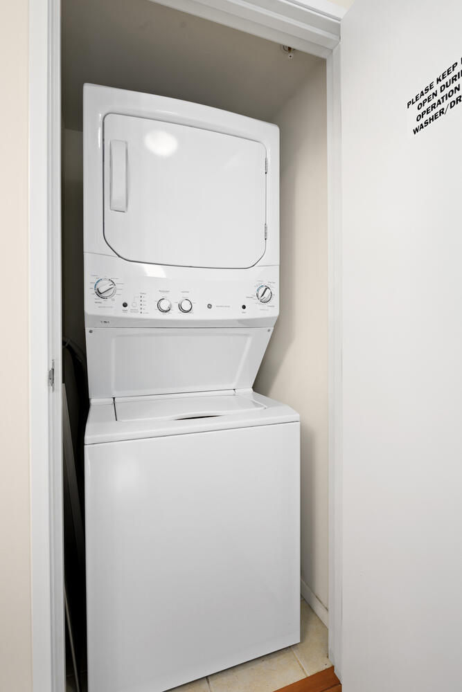 9725 Woods Drive Unit: 305