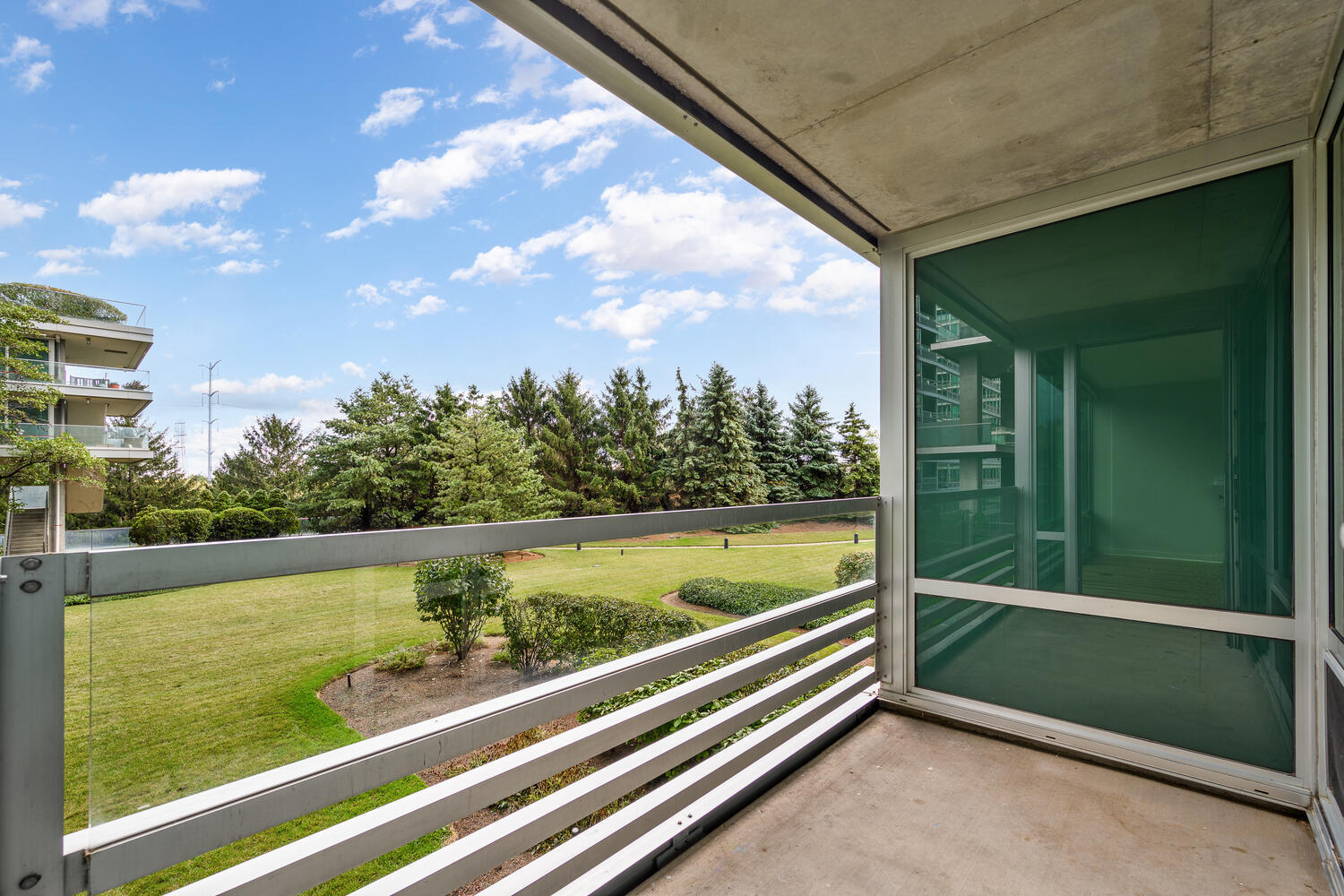 9655 Woods Drive Unit: 507