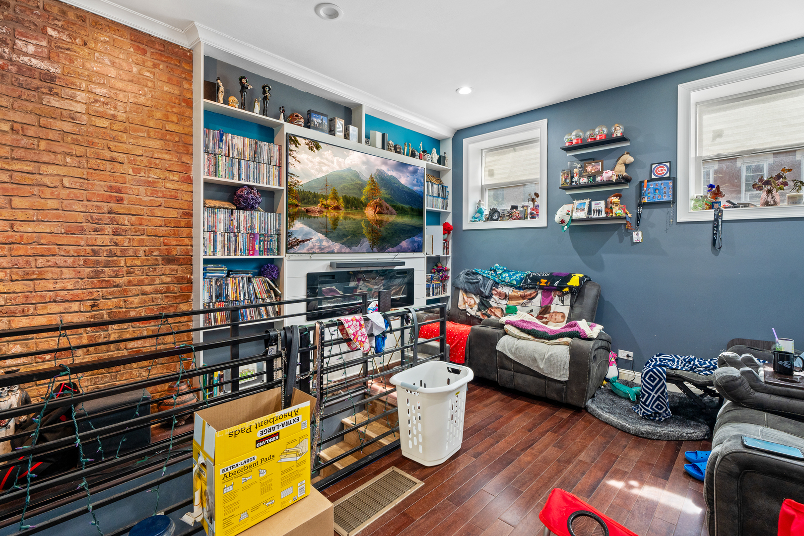 1314 W 18th Place