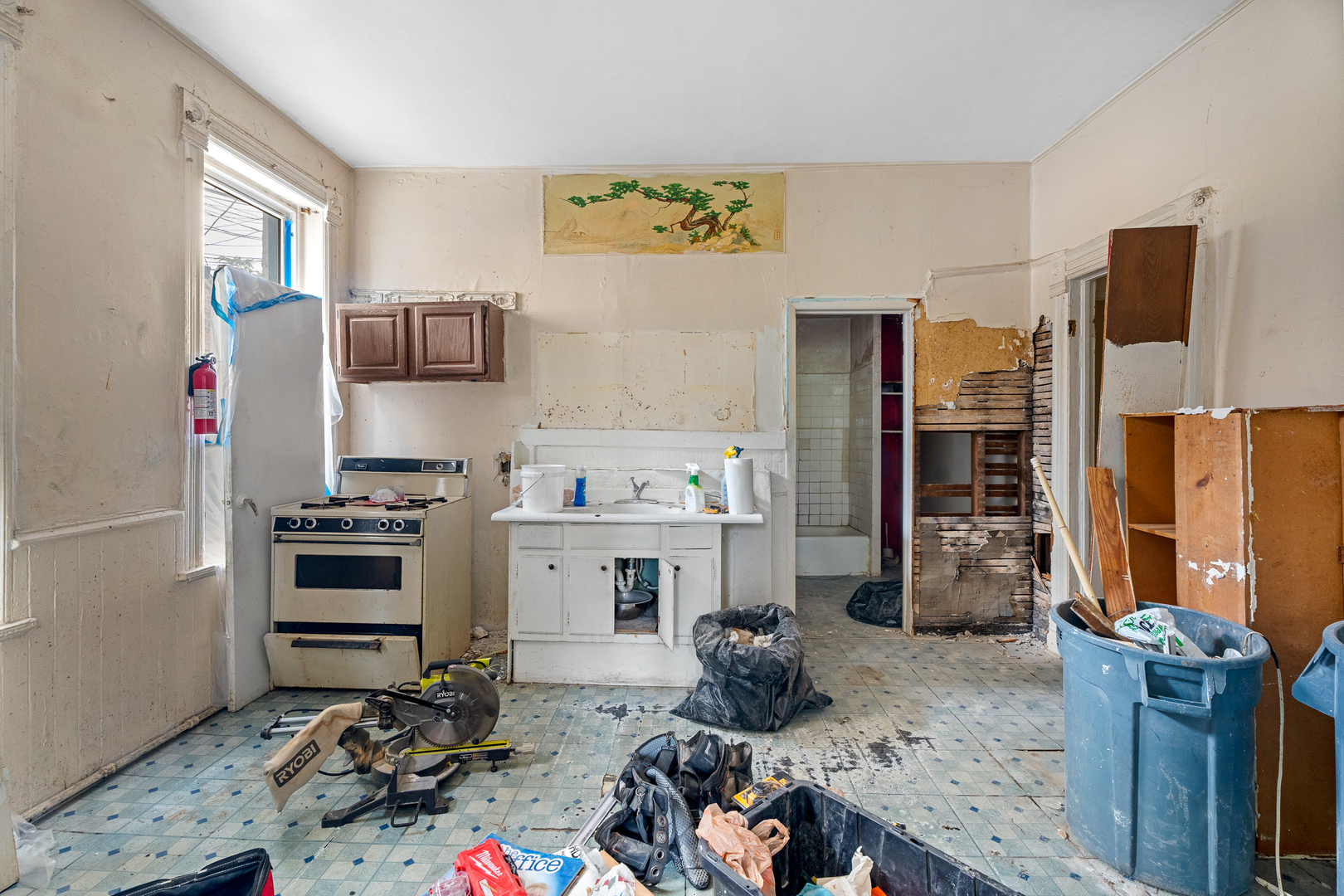 1314 W 18th Place