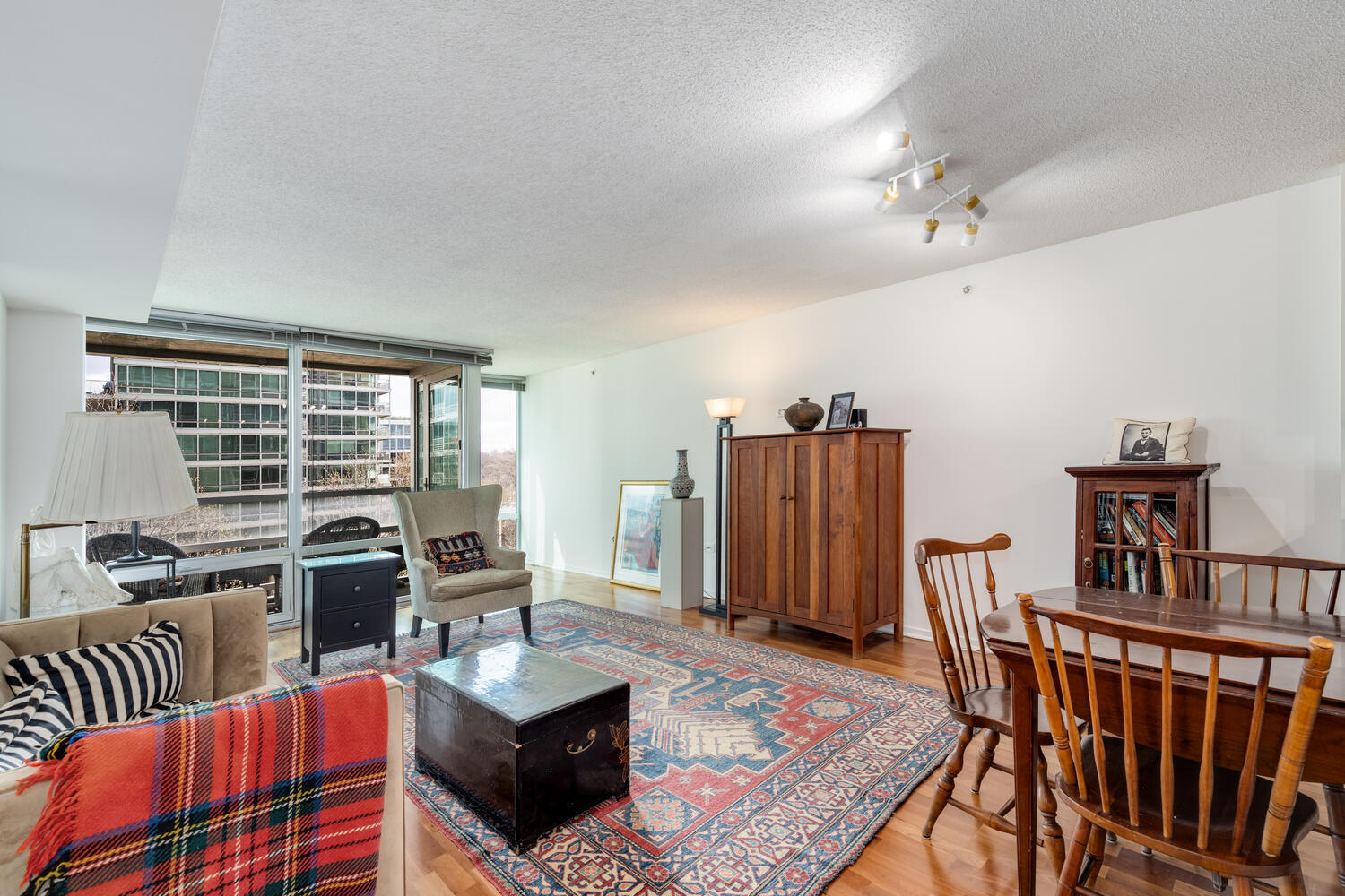 9725 Woods Drive Unit: 507