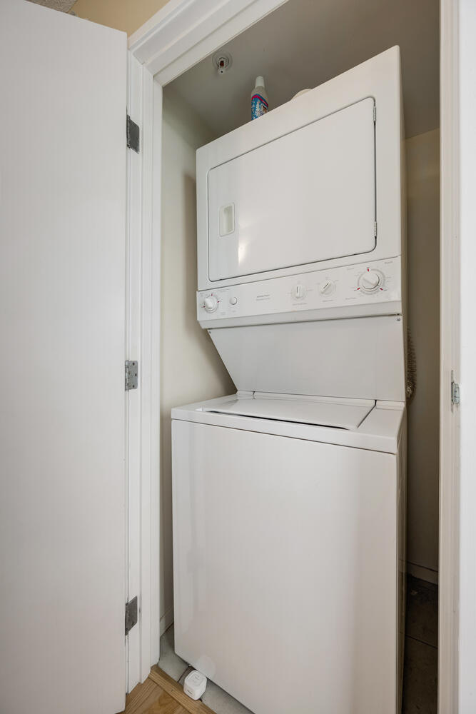 9725 Woods Drive Unit: 507