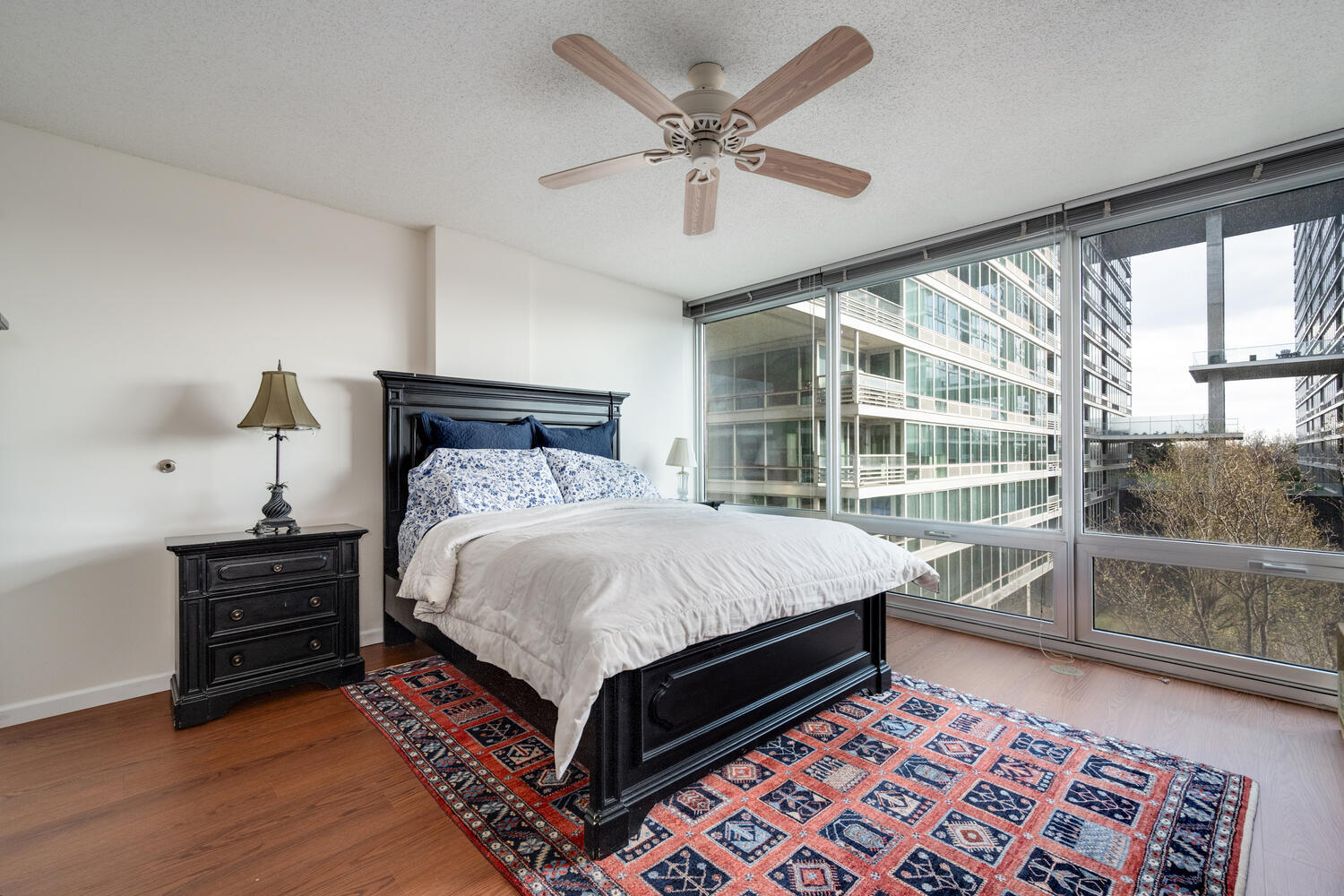 9725 Woods Drive Unit: 507