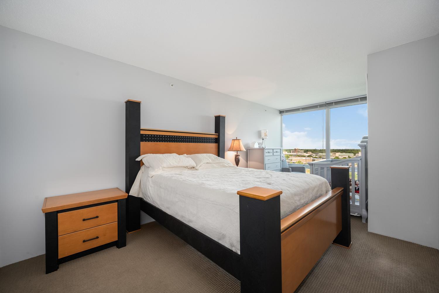 9715 Woods Drive Unit: 1403