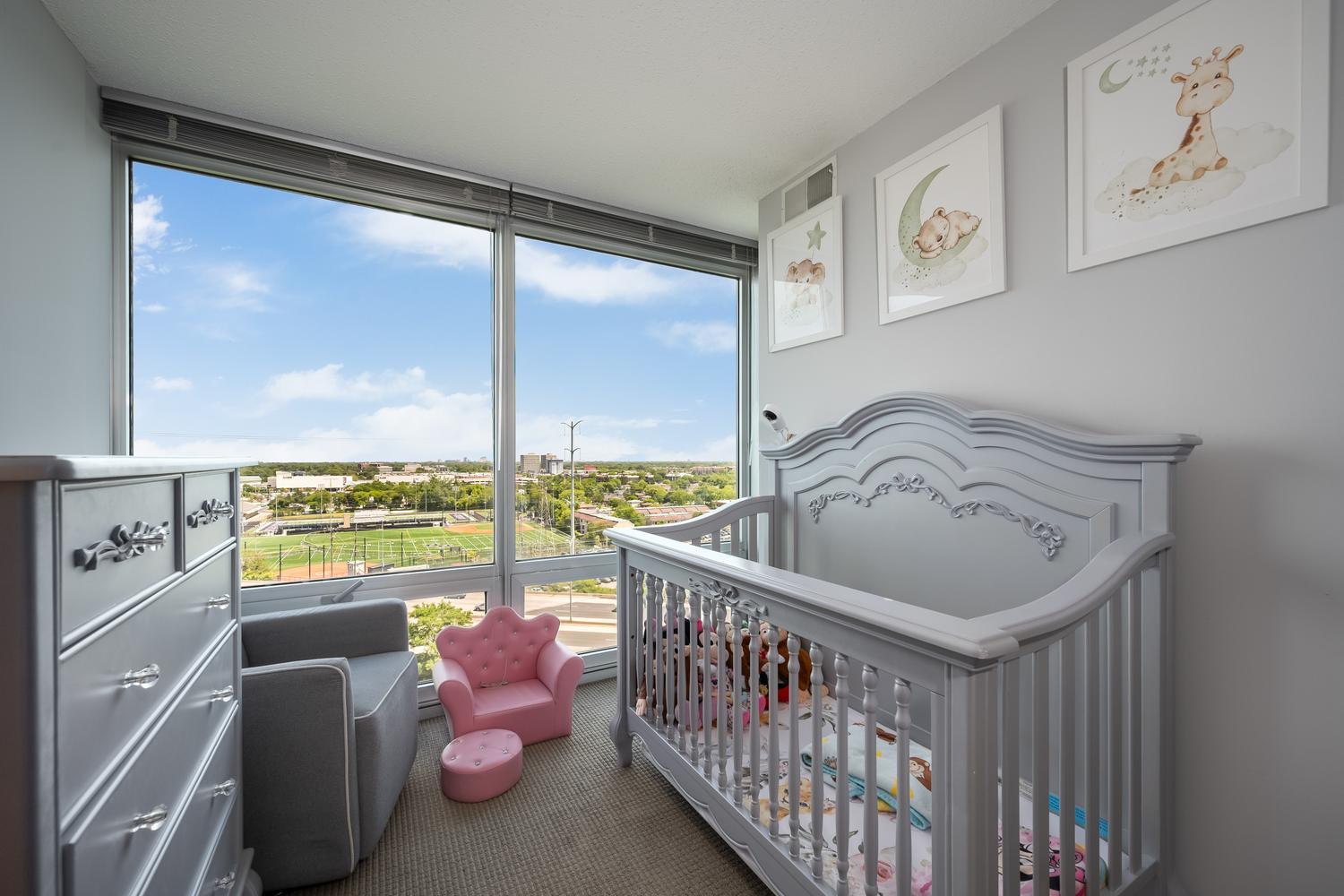 9715 Woods Drive Unit: 1403