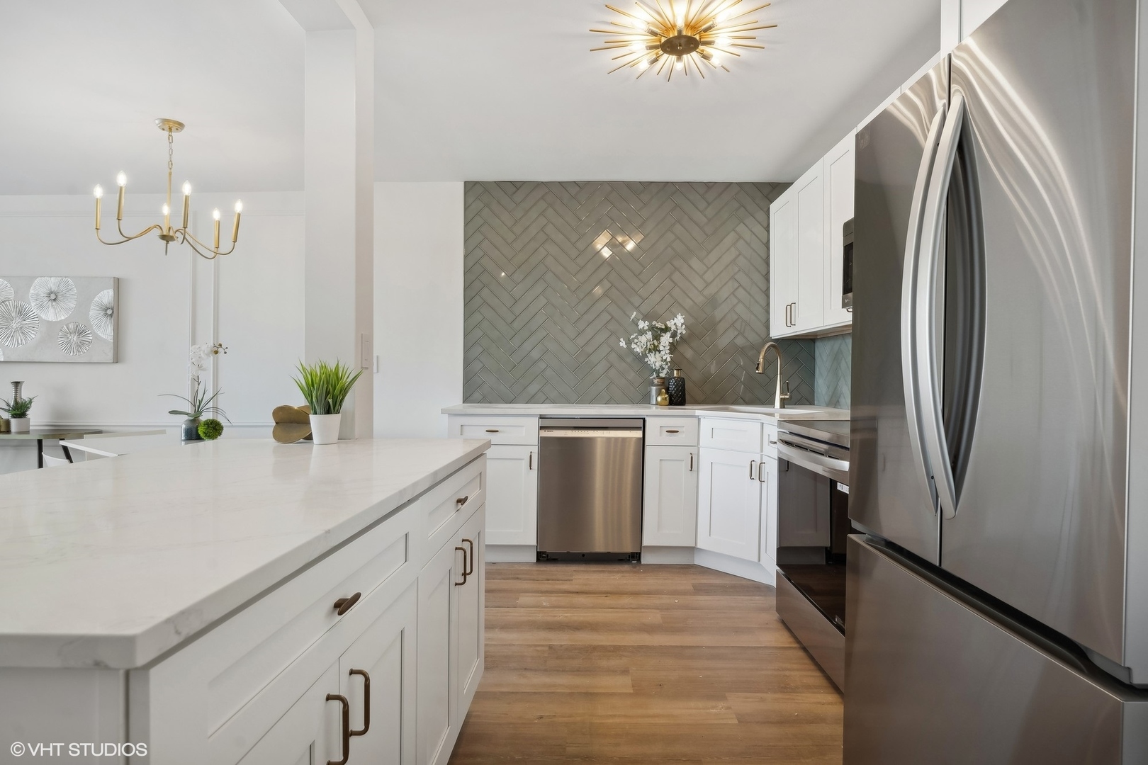 5455 N Sheridan Road Unit: 1711