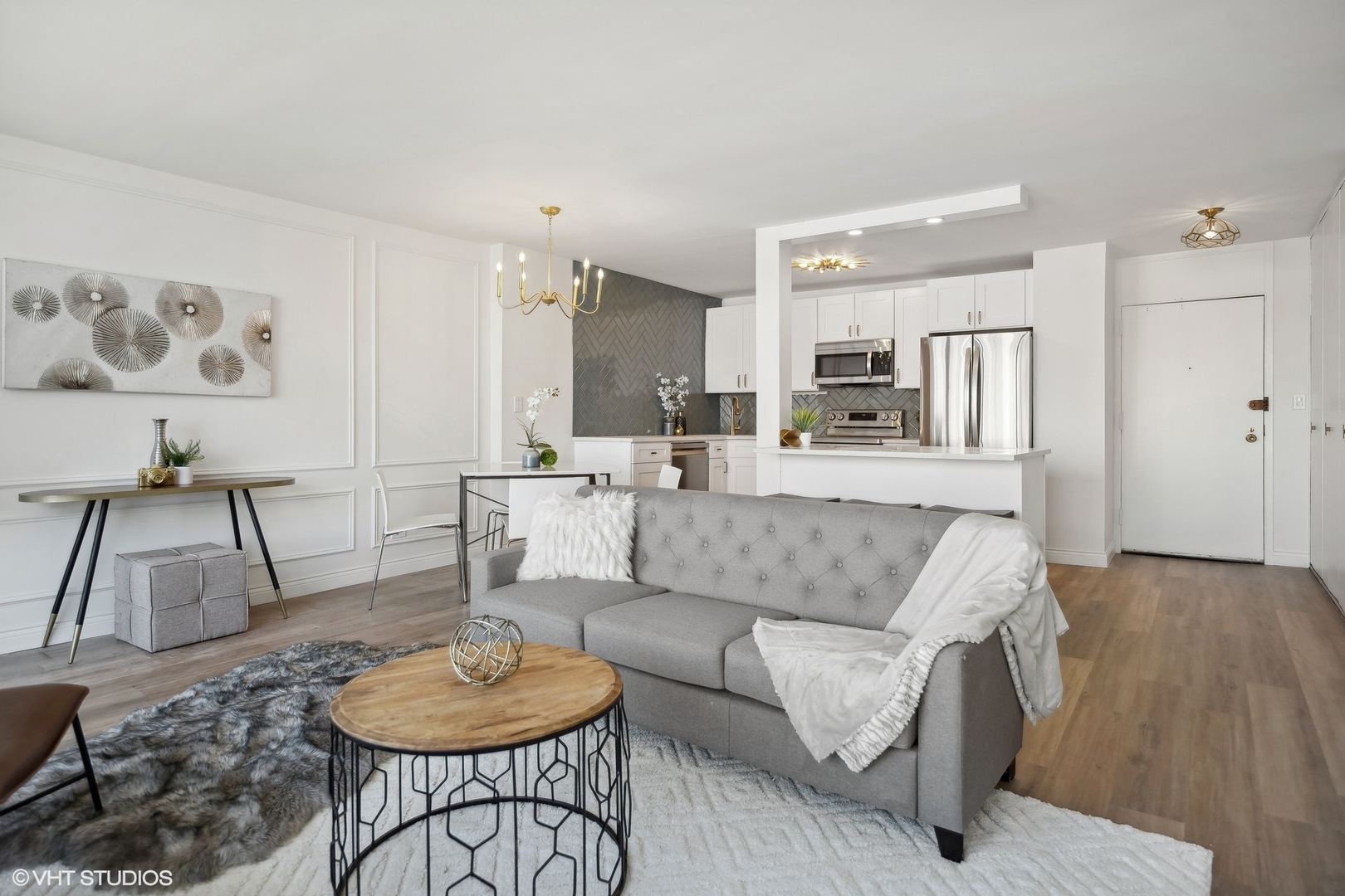 5455 N Sheridan Road Unit: 1711