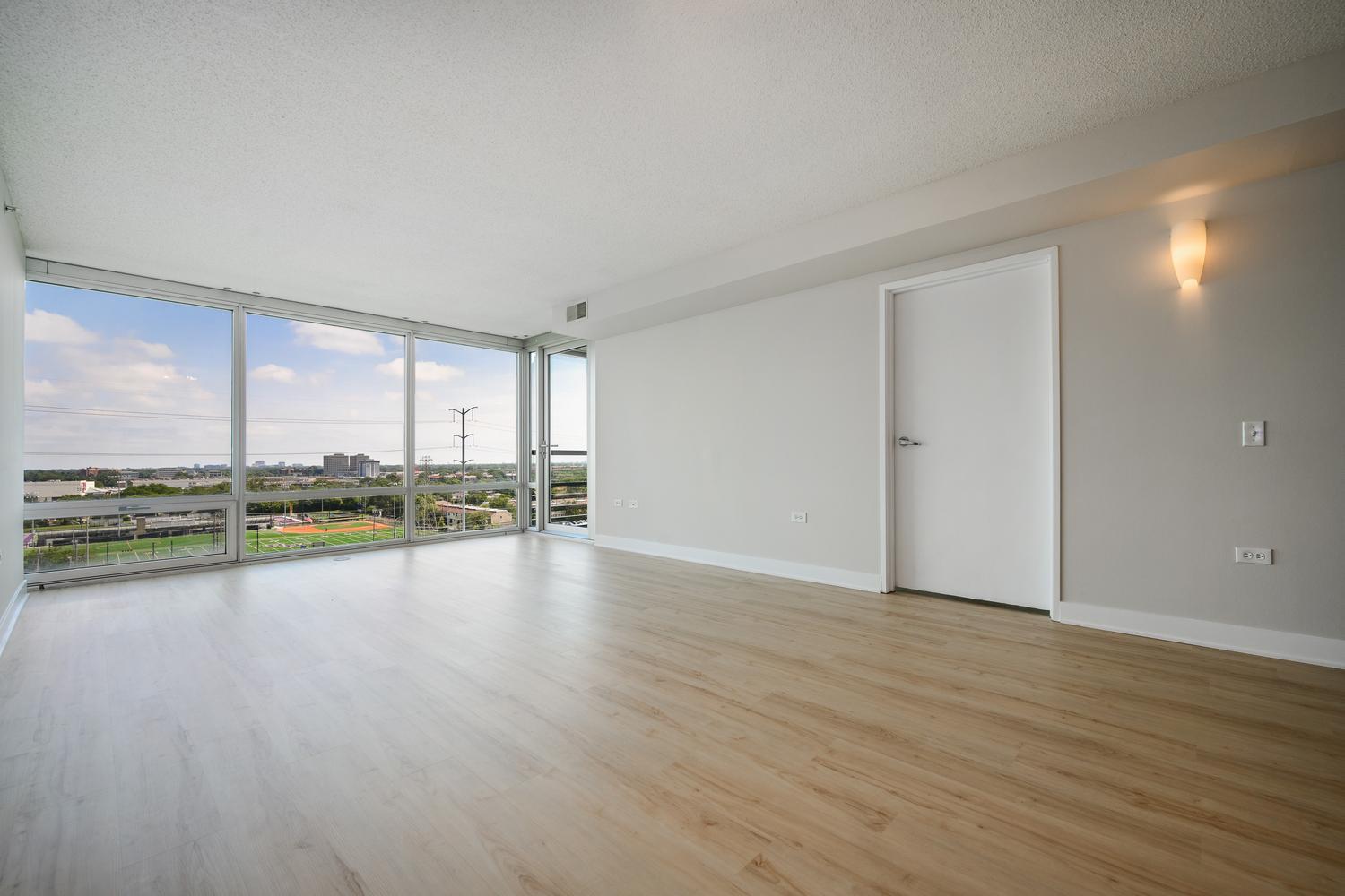 9715 Woods Drive Unit: 1209