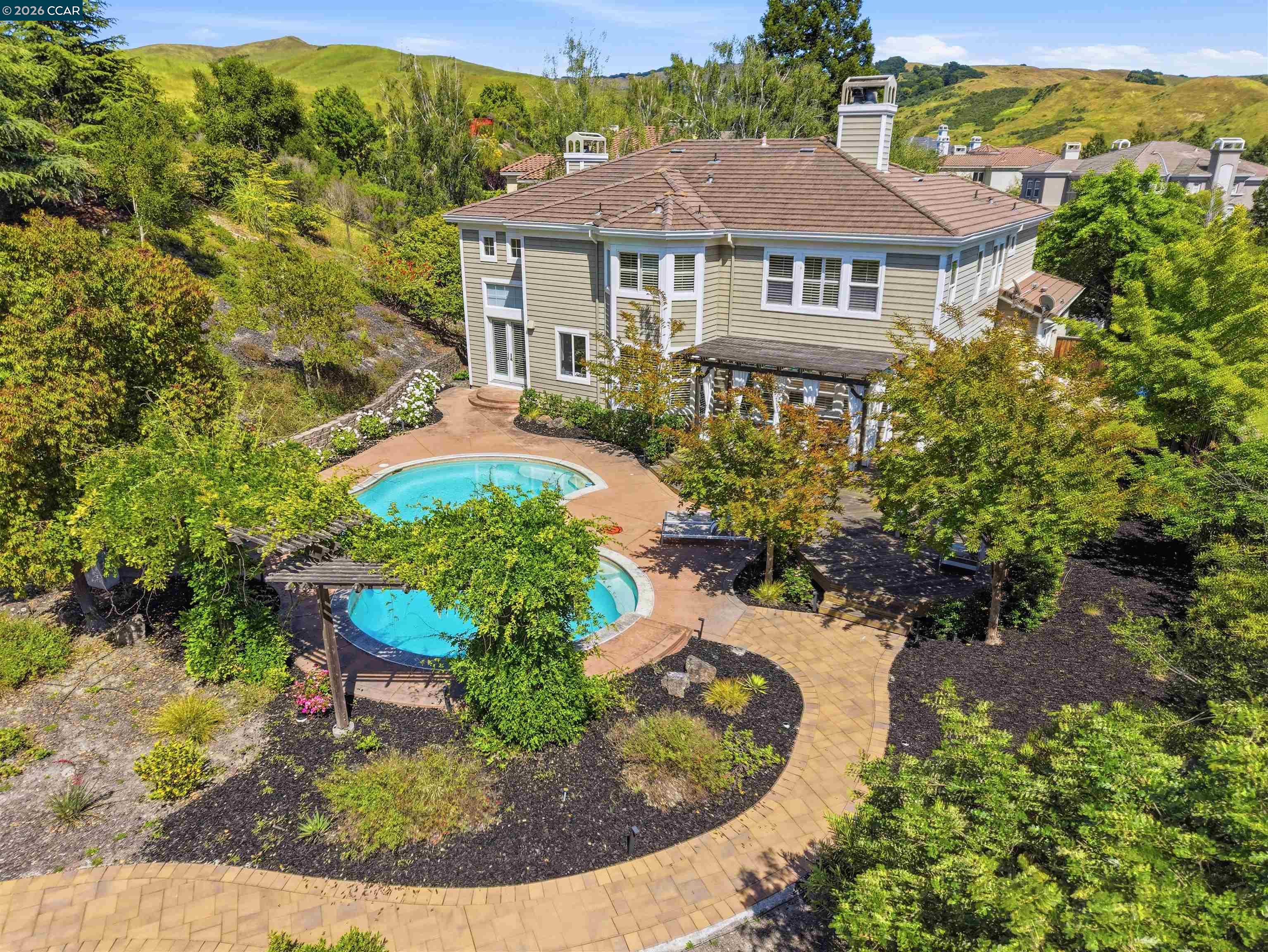 2151 Sky View Ct