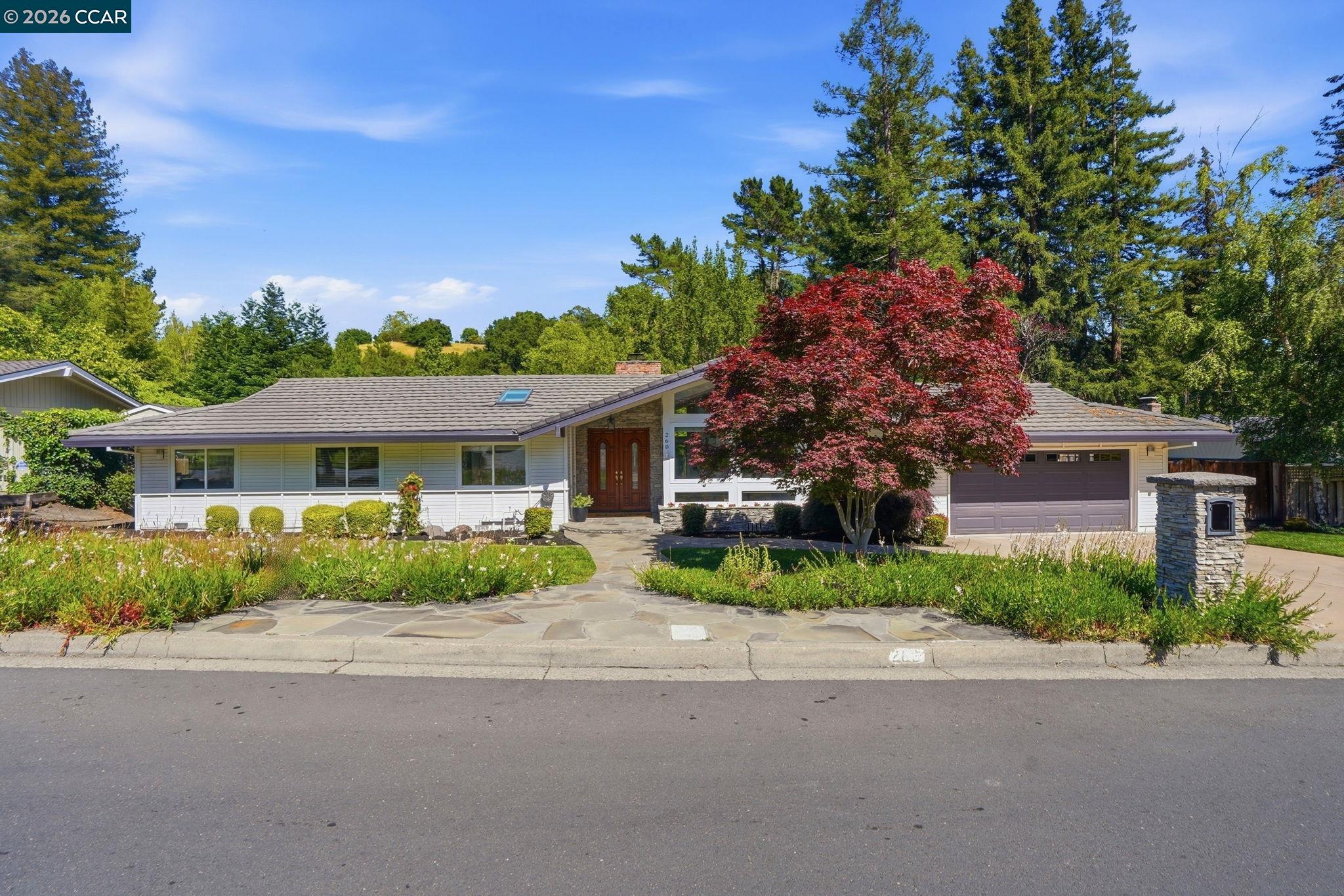 260 Corliss Dr