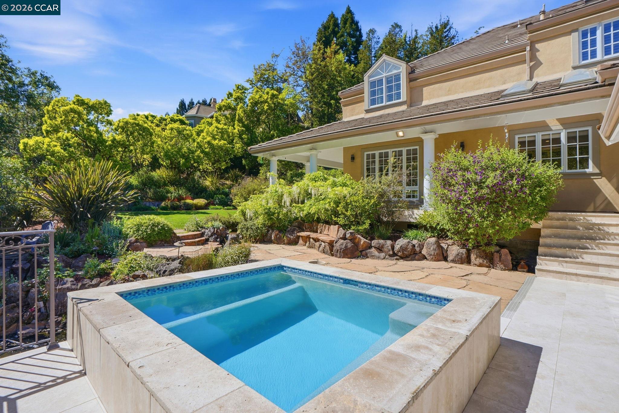 45 N Merrill Circle