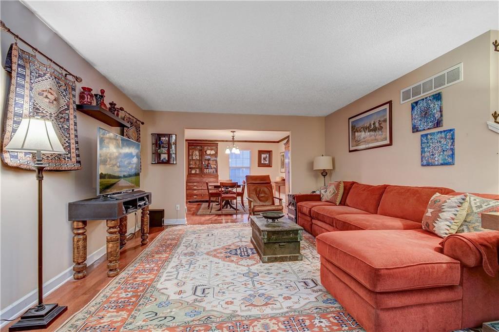 29 W Bannister Road