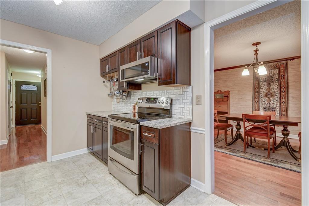 29 W Bannister Road