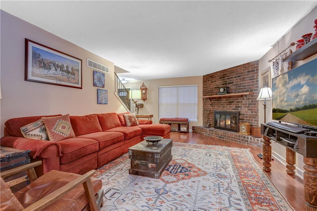 29 W Bannister Road