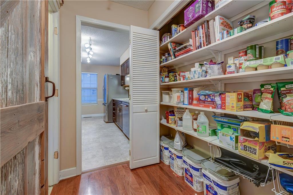 29 W Bannister Road