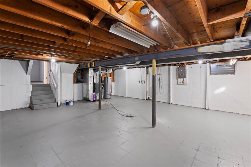7916 W 97th Street