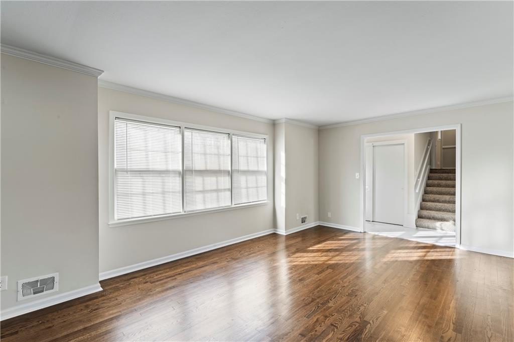 7916 W 97th Street
