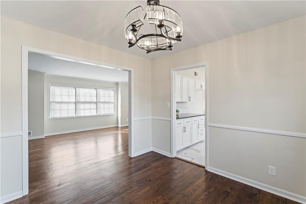 7916 W 97th Street
