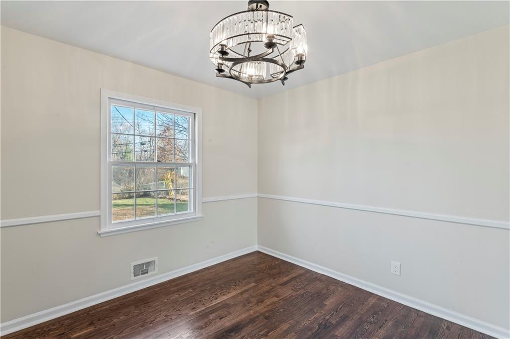 7916 W 97th Street