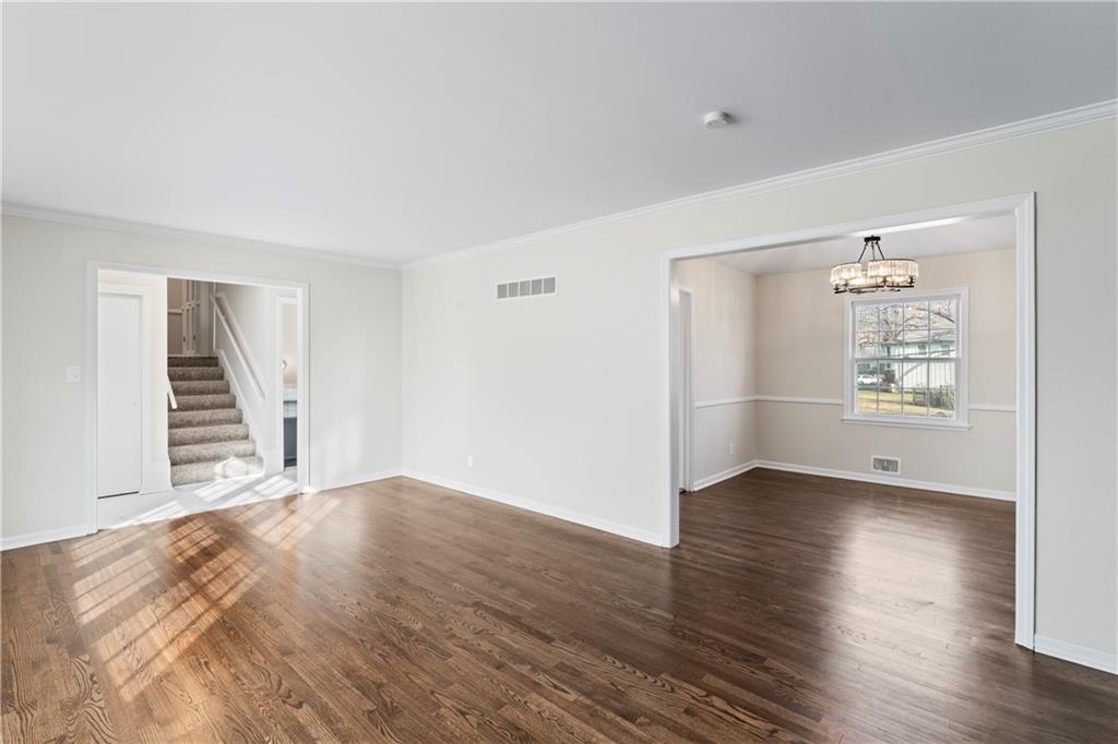 7916 W 97th Street