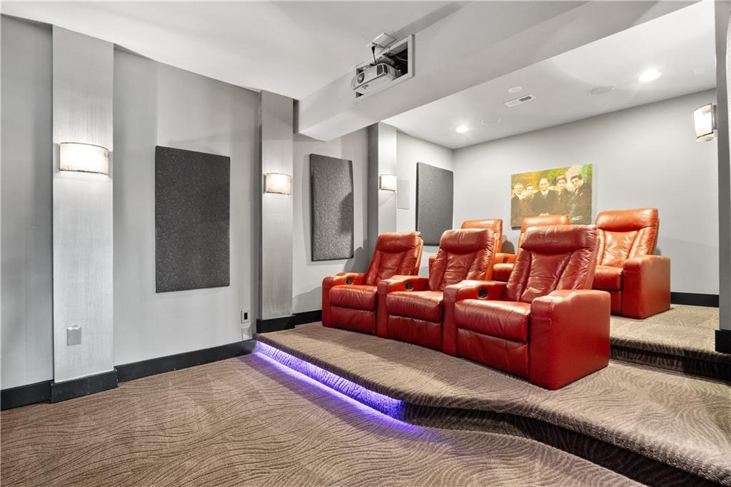 25206 LAWNWOOD Court