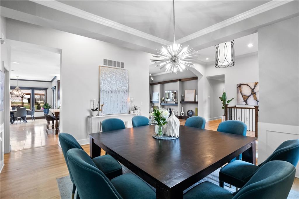 25206 LAWNWOOD Court