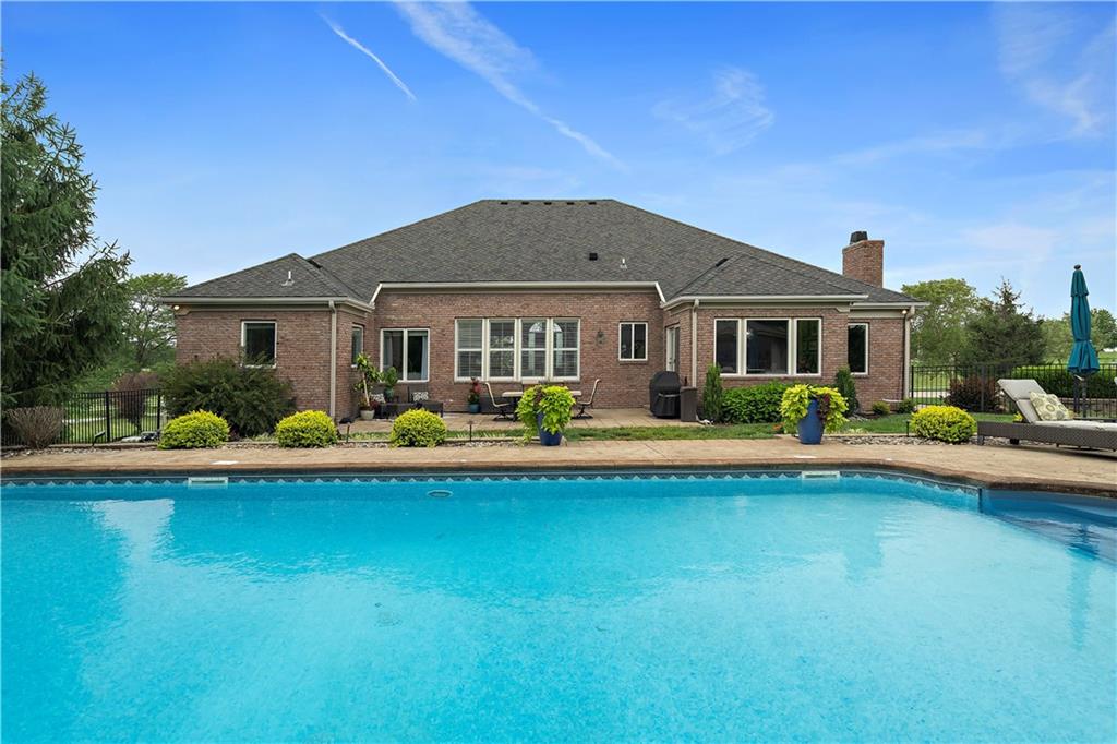 25206 LAWNWOOD Court