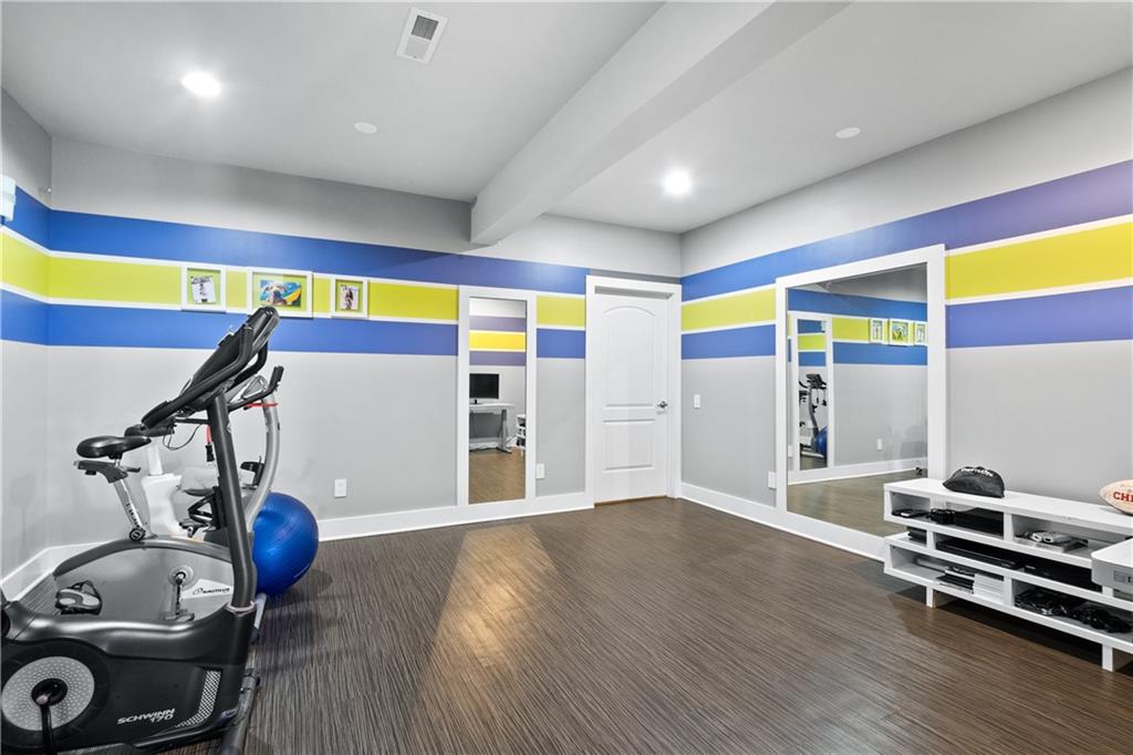 25206 LAWNWOOD Court