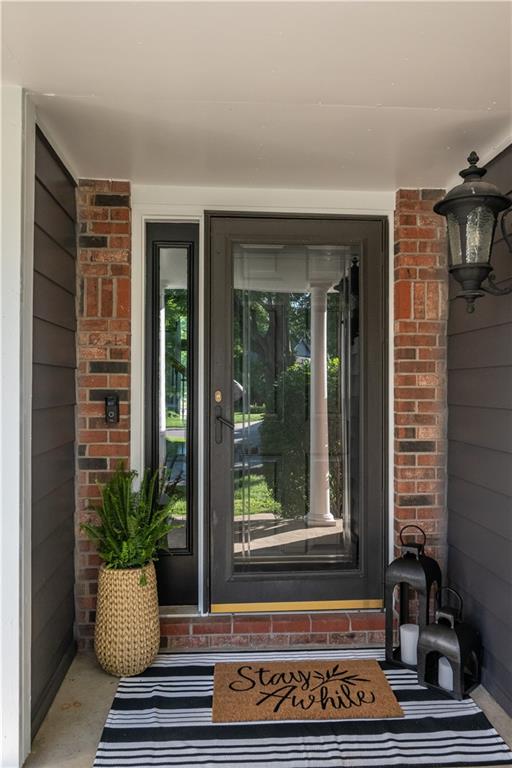 2309 NE Quonset Court