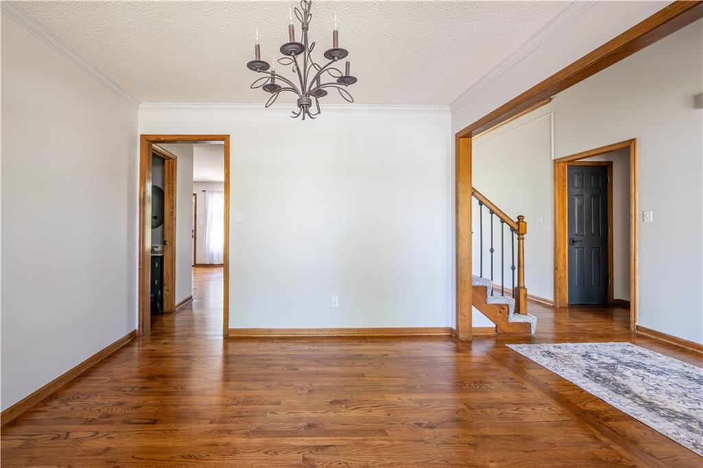 2309 NE Quonset Court