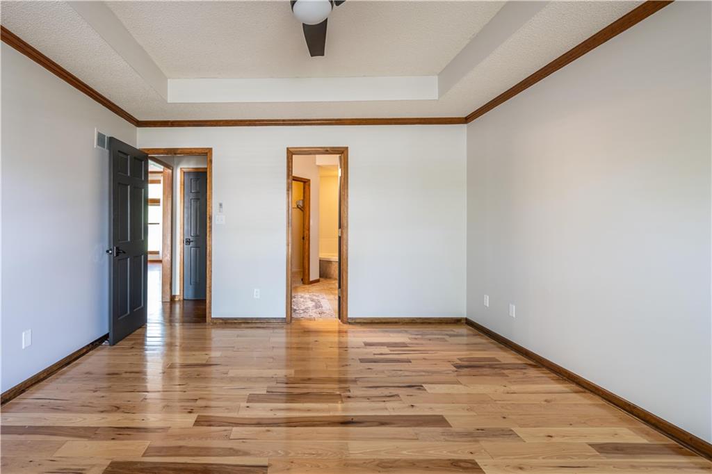 2309 NE Quonset Court