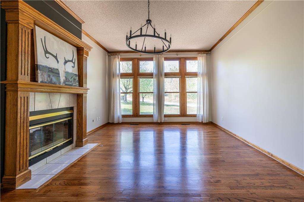 2309 NE Quonset Court