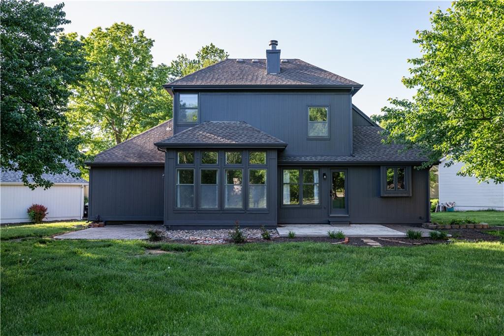 2309 NE Quonset Court