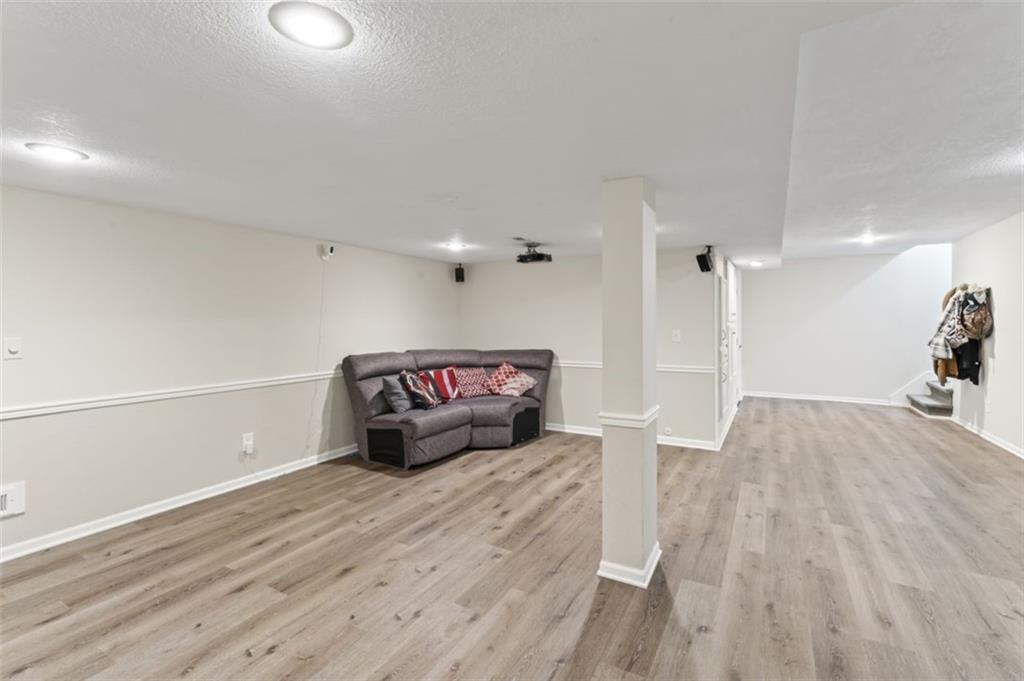 3205 NE 71st Street