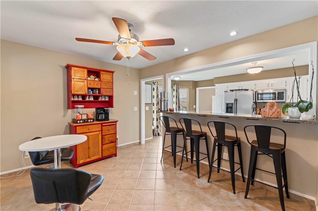 3205 NE 71st Street