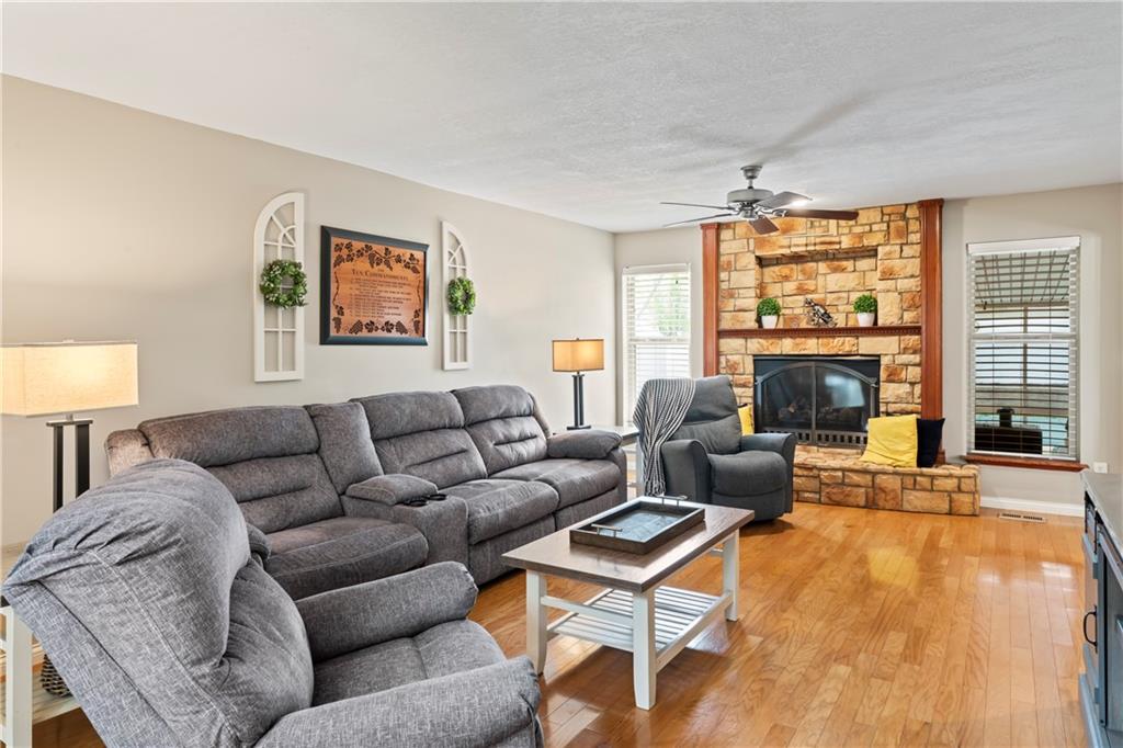 3205 NE 71st Street