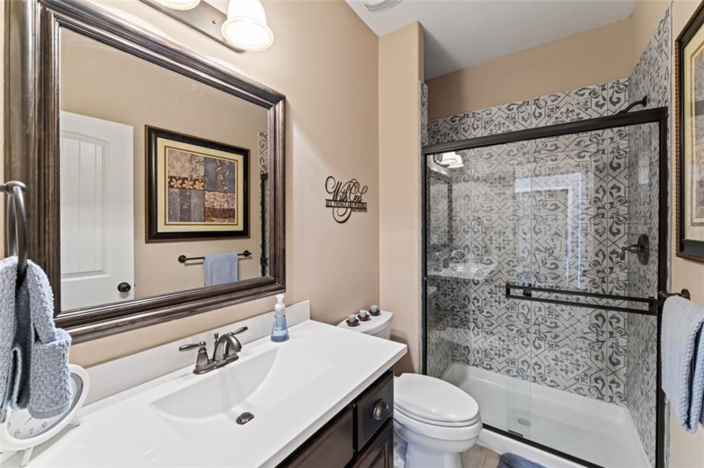 4484 SW Raintree Shore Drive