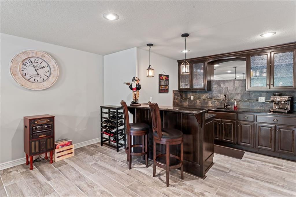 4484 SW Raintree Shore Drive