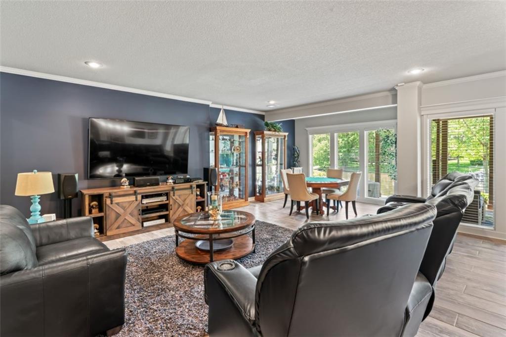 4484 SW Raintree Shore Drive