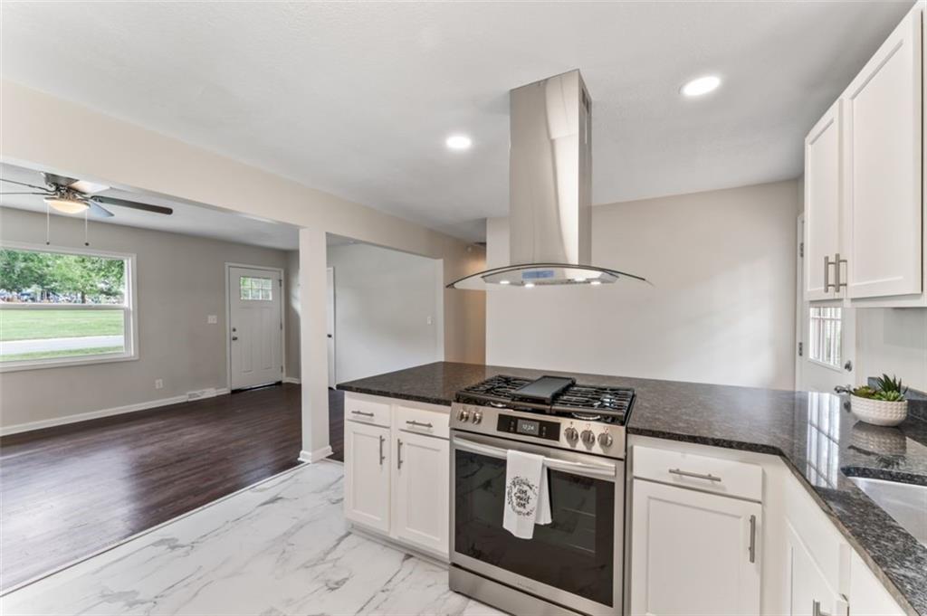 9805 W 89th Street