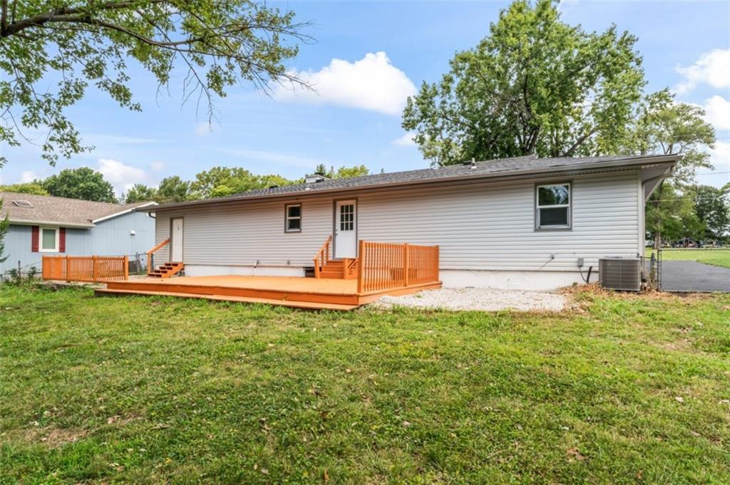 9805 W 89th Street