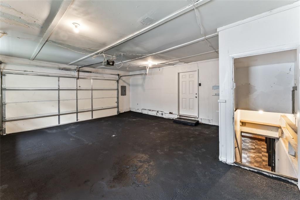 9805 W 89th Street