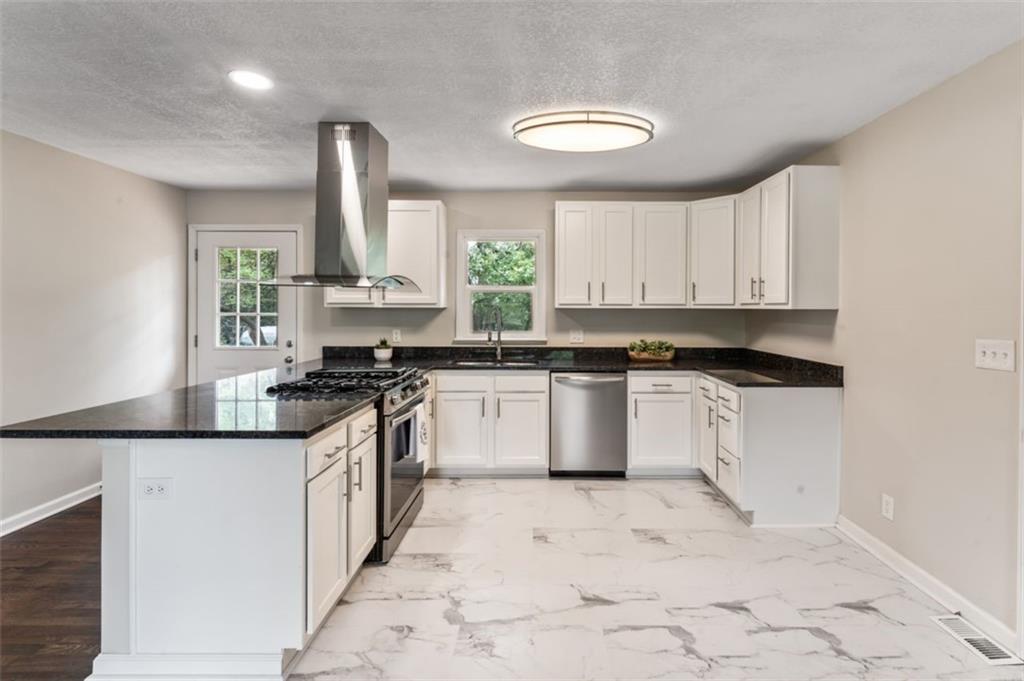 9805 W 89th Street