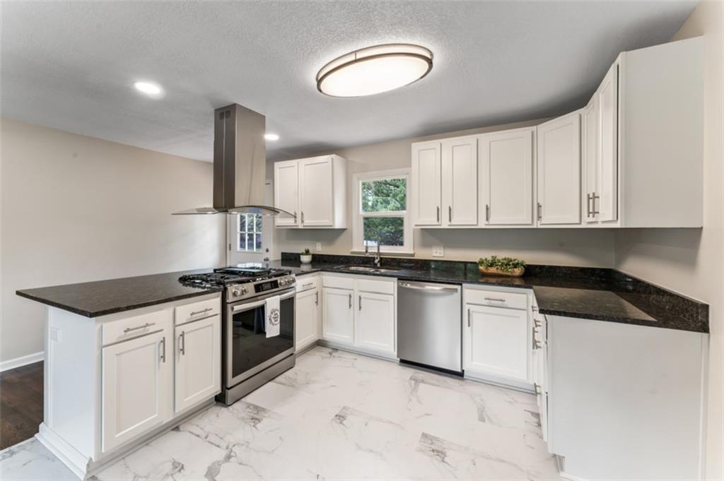 9805 W 89th Street