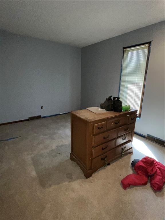 103 SW Lexington Drive