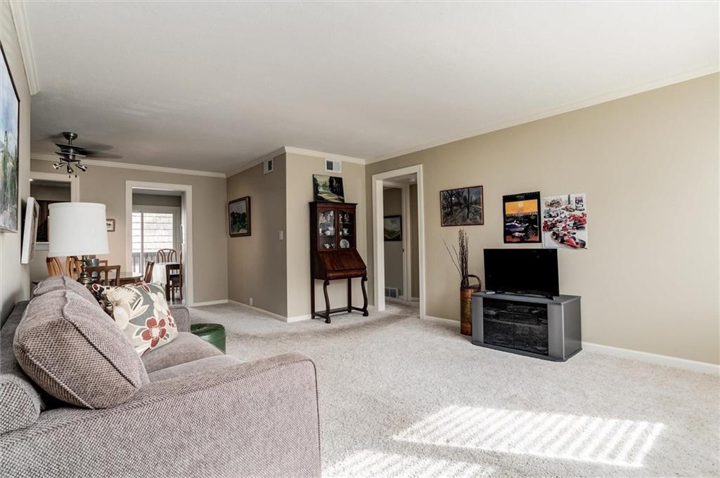 462 W 104 Street Unit: D