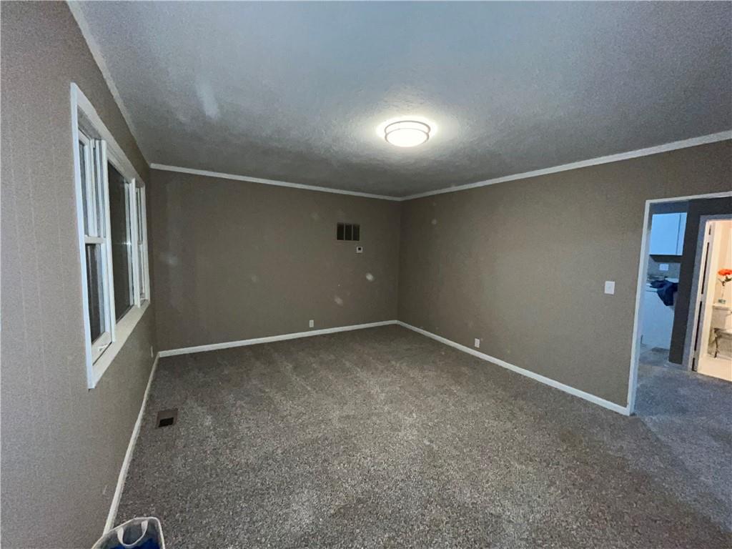 606 NE 76th Street