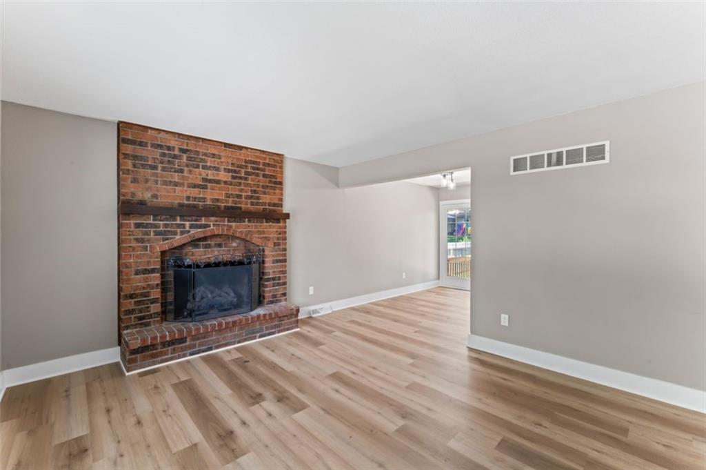 413 SW Moreland School Road