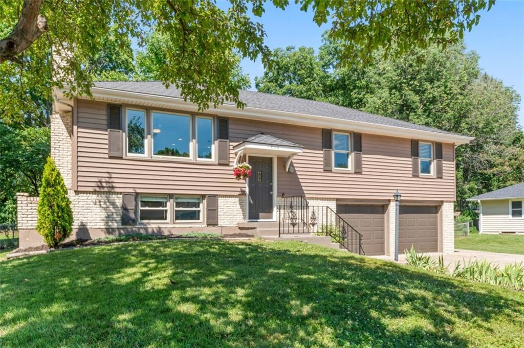 418 SW STRATFORD Road
